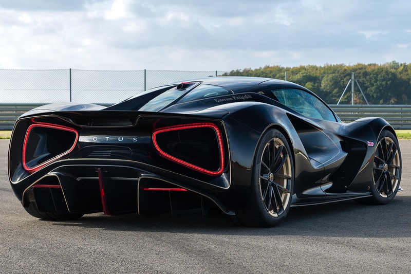 Lotus Evija Emerson Fittipaldi Edition Rare Electric Car Hypercar British Designer F1 First Look 