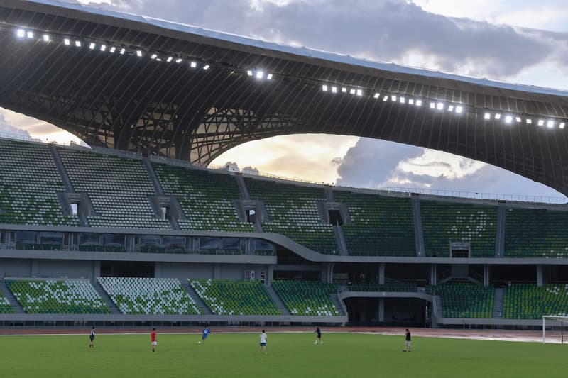Mad architects ma yansong quzhou stadium quzhou sports park earth sheltered building zhejiang province shanghai 30000