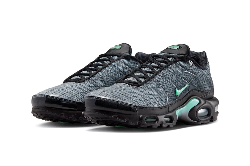 Nike TN Air Max Plus Black Turquoise Sneaker Trainer Shoes Footwear Fall Winter 2022 Nike Swoosh 