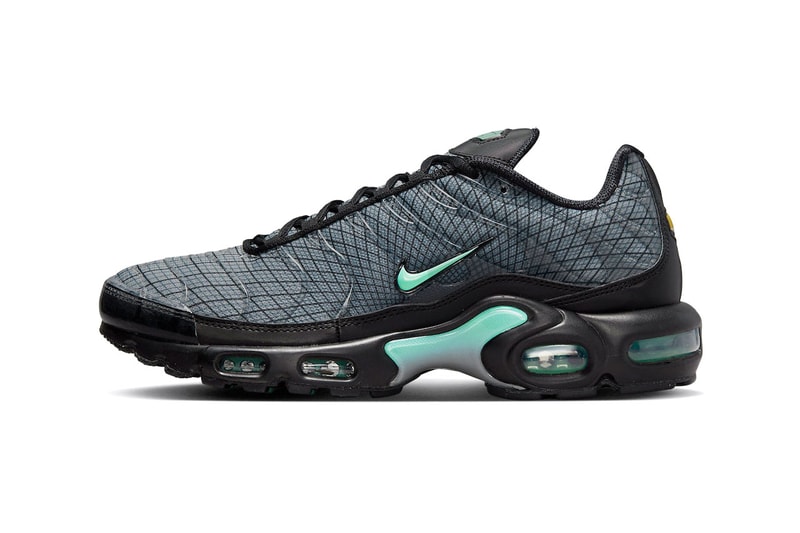Nike TN Air Max Plus Black Turquoise Sneaker Trainer Shoes Footwear Fall Winter 2022 Nike Swoosh 
