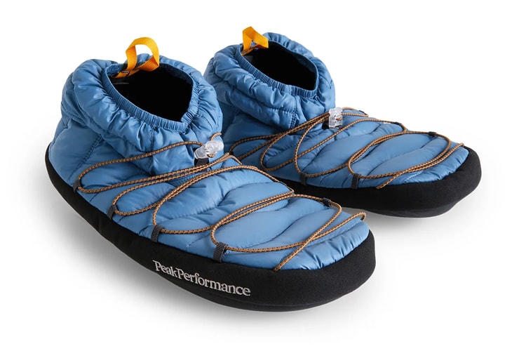 Find Peak Comfort in Peak Performance's Helium Down Slippers