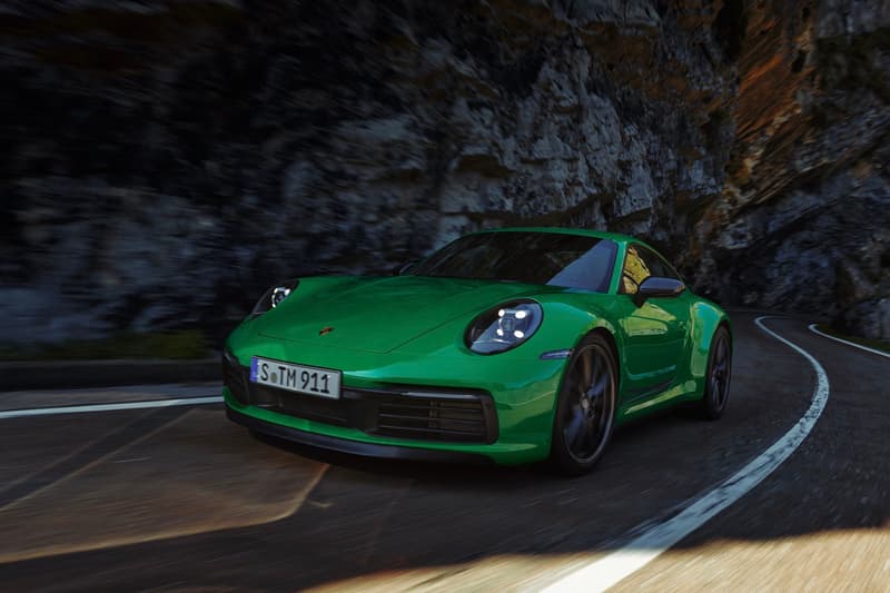 Porsche Introduces Its Lightweight Sports Car, the 911 Carrera T