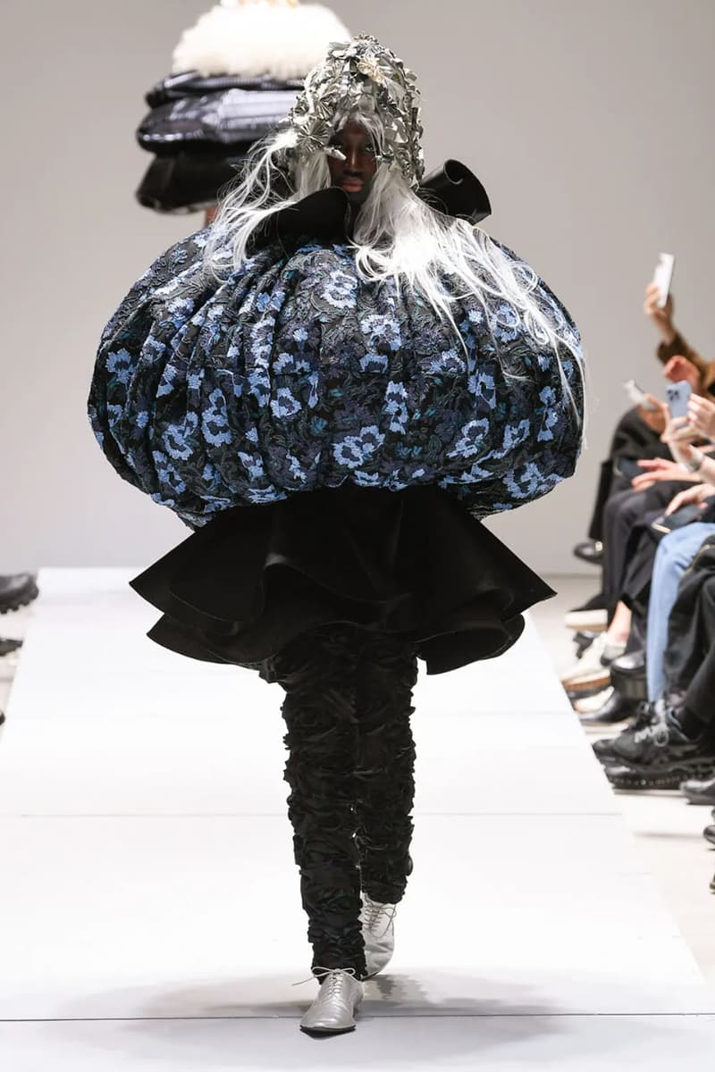 Rei Kawakubo Served Muted Elegance at COMME des GARÇONS SS23 Paris Fashion Week Spring Summer 2023 Runway