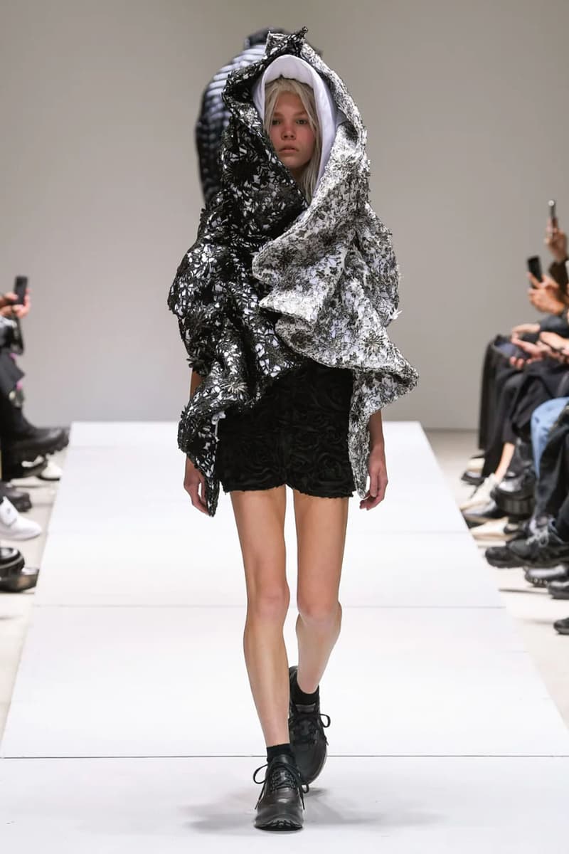 Rei Kawakubo Served Muted Elegance at COMME des GARÇONS SS23 Paris Fashion Week Spring Summer 2023 Runway