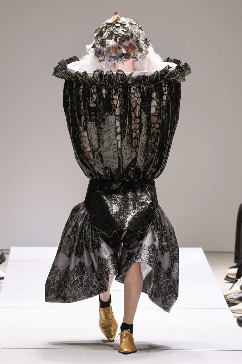 Rei Kawakubo Served Muted Elegance at COMME des GARÇONS SS23 Paris Fashion Week Spring Summer 2023 Runway