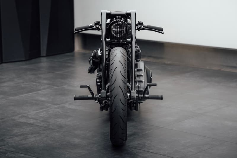 Rough Crafts Harley Davidson Asphalt Glider black msucle winston yeh 2022 custom stealth bullet