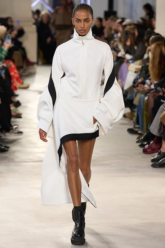 Sacai Spring/Summer 2023 Paris Fashion Week Chitose Abe Nike PFW womenswear