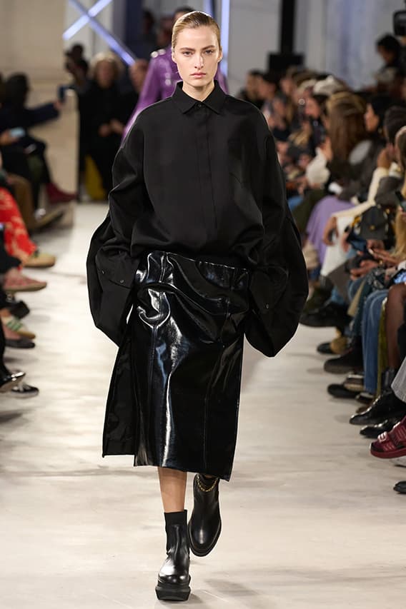 Sacai Spring/Summer 2023 Paris Fashion Week Chitose Abe Nike PFW womenswear