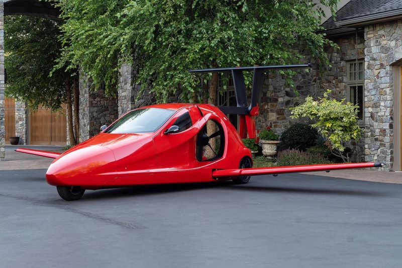 Switchblade flying car three wheeled road legal vehicle aircraft plane three minutes evtol samson sky knife garage range 