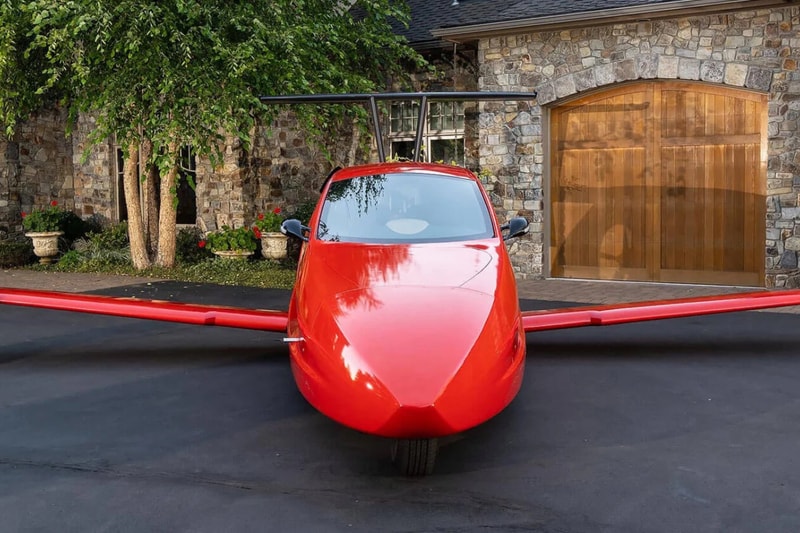 Switchblade flying car three wheeled road legal vehicle aircraft plane three minutes evtol samson sky knife garage range 