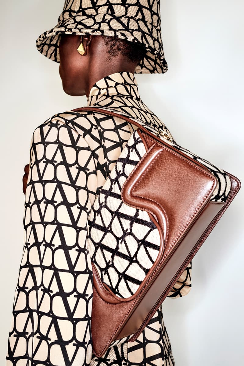 Valentino VLogo Toile Iconographe Pierpaolo Piccioli Spring Summer 2023 Runway Graphic Mens Womens