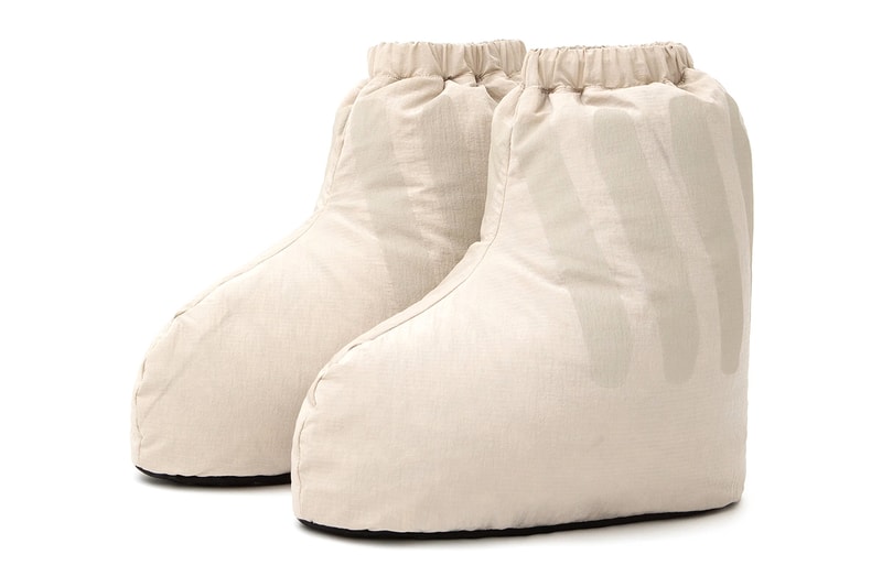 Wood Wood Fall Winter 2022 Oymy Tech Stripe Down Socks Boots Beige Black FW22 Release Information