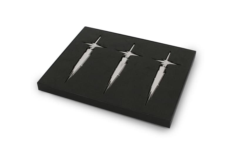 Yu-Gi-Oh! Swords of Revealing Light Letter Openers | Hypebeast Yu-Gi-Oh! Swords of Revealing Light Letter Openers | Hypebeast