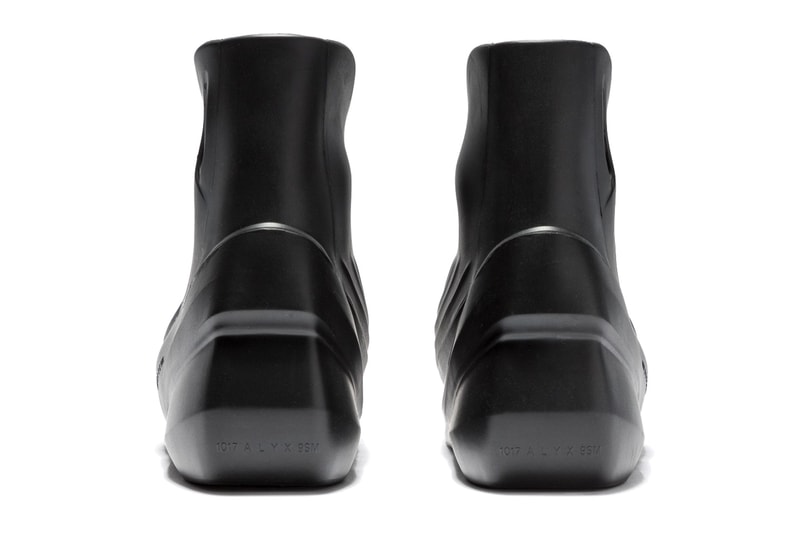 1017 ALYX 9SM Mono Boot Fall Winter 2022 Contemporary Footwear Square Toe Futuristic Black Leather Ankle-High High Top
