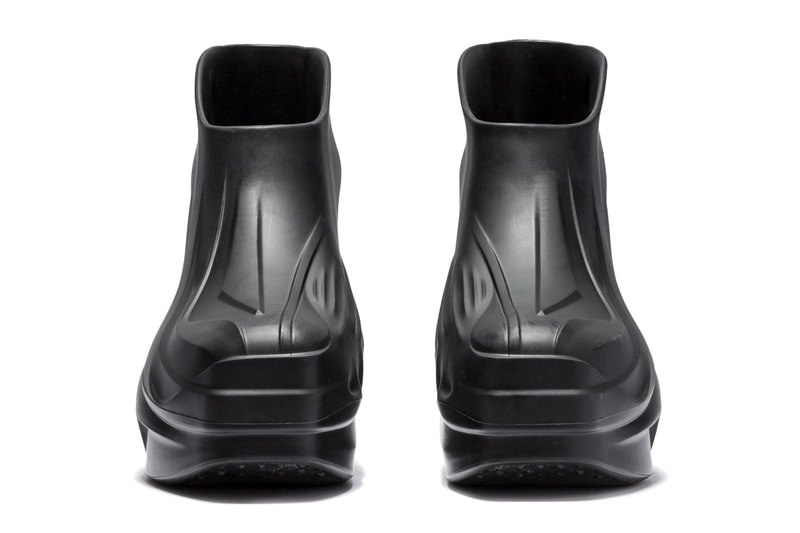 1017 ALYX 9SM Mono Boot Fall Winter 2022 Contemporary Footwear Square Toe Futuristic Black Leather Ankle-High High Top
