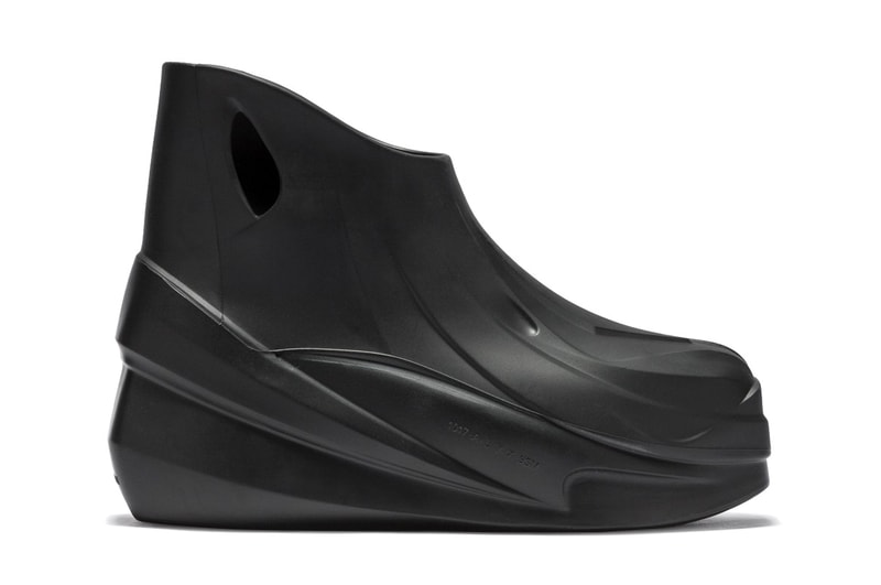 1017 ALYX 9SM Mono Boot Fall Winter 2022 Contemporary Footwear Square Toe Futuristic Black Leather Ankle-High High Top