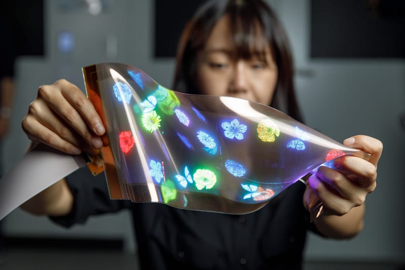 LG's Rubbery New Display Can Be Twisted, Folded and Stretched Up to 20%