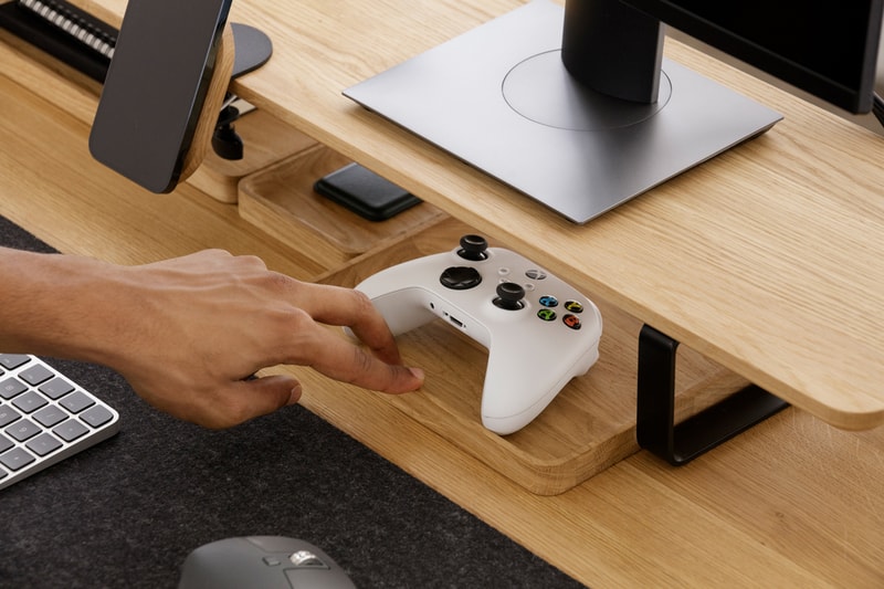 Oakywood Magsafe Desks Office Supplies Minimalist Wooden Accessories Organization iPhone Stand Desk Apple Watch Stand