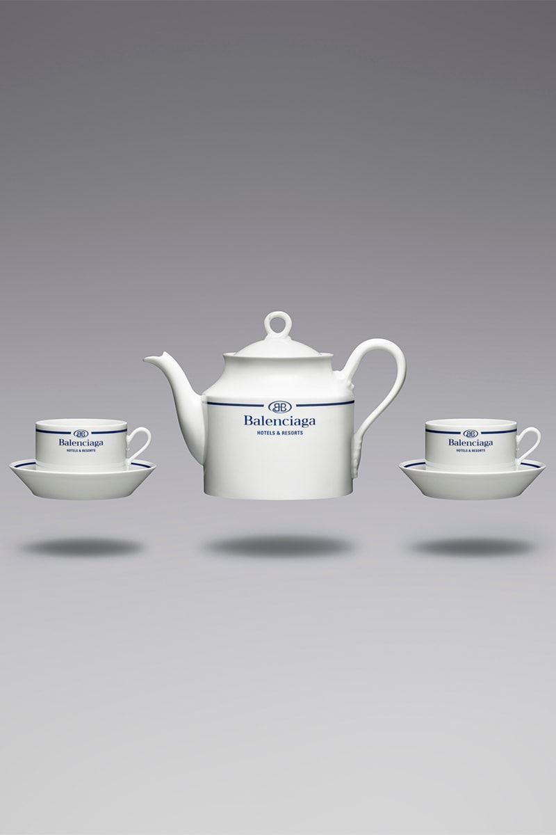 Paris porcelain coffee cup in white - Balenciaga