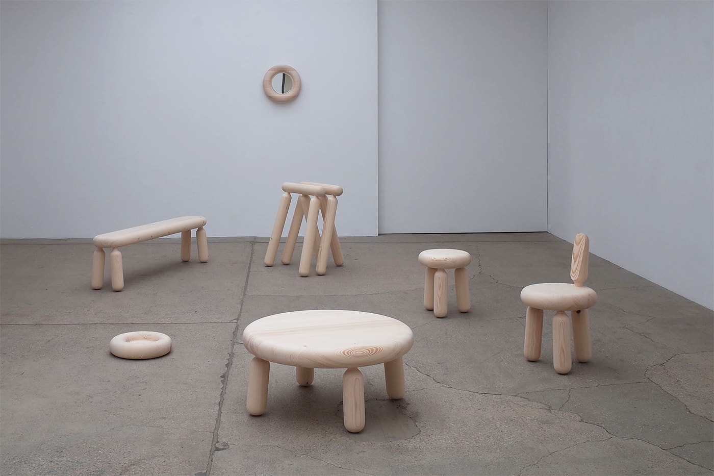 Carsten in der Elst Showcases the Beauty in Simplicity with 