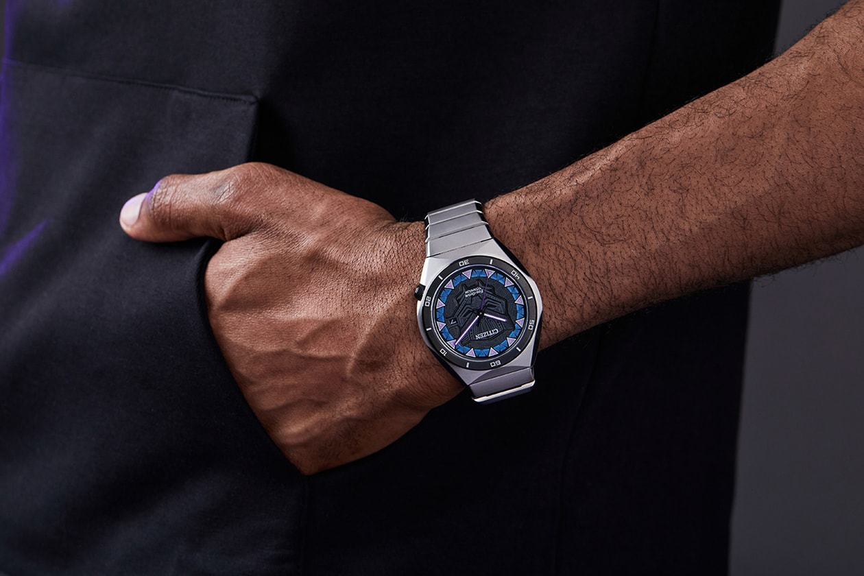 Titanium Watch Features Embossed Black Panther Battle Mask On Its Dial