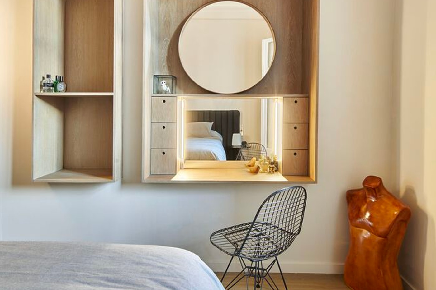 Bruc Apartment Barcelona by Cometa Architects