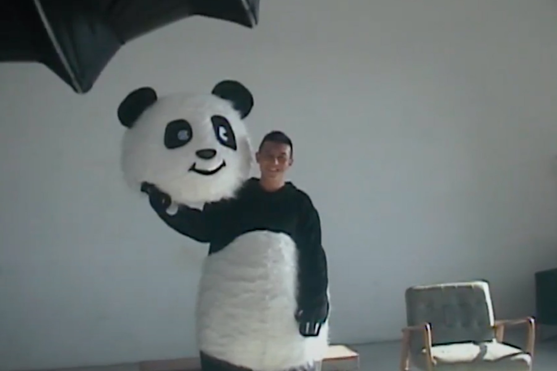 Edison Chen Clot 20th anniversary interview Hong Kong Juice fashion Shanghai Fashion Week Nike