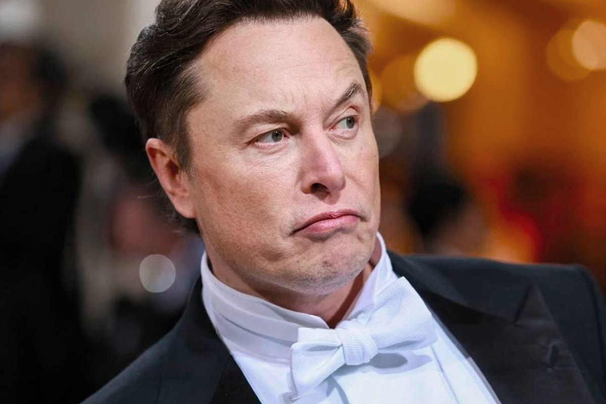 Elon Musk Claims Apple Has "Threatened To Withhold Twitter From Its App Store" tech ceo tesla the boring company spacex racial slurs donald trump kanye west
