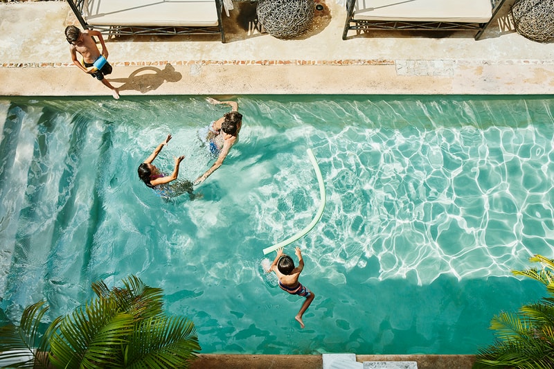 Afterpay Partners with Expedia For Budget Traveling vacation holiday installment payments airline tickets hotels booking