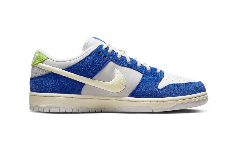 On-Foot Look Fly Streetwear  Nike SB Dunk Low dq5130-400 sneakers footwear menswear collaboration