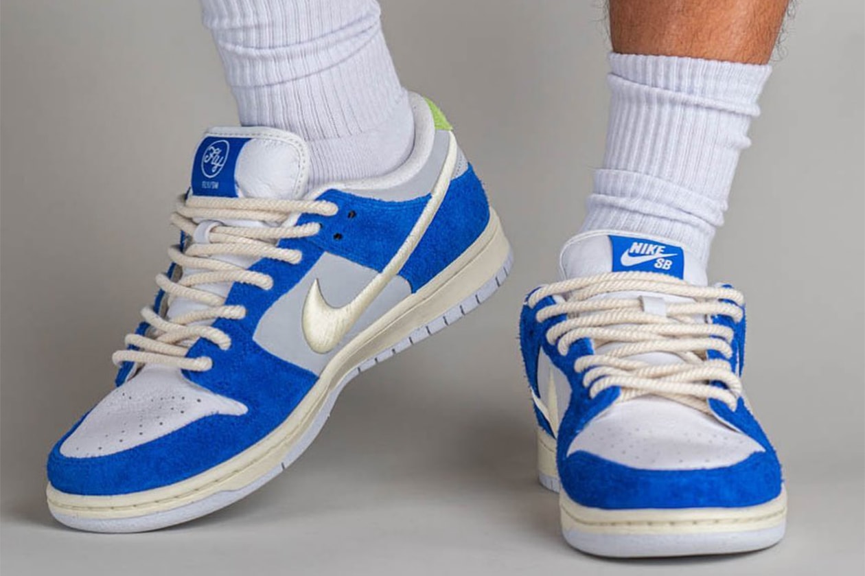 On-Foot Look Fly Streetwear  Nike SB Dunk Low dq5130-400 sneakers footwear menswear collaboration