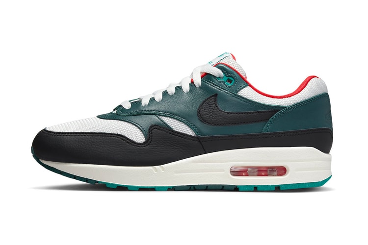 Official Look at the LeBron x Nike Air Max 1 "Liverpool"