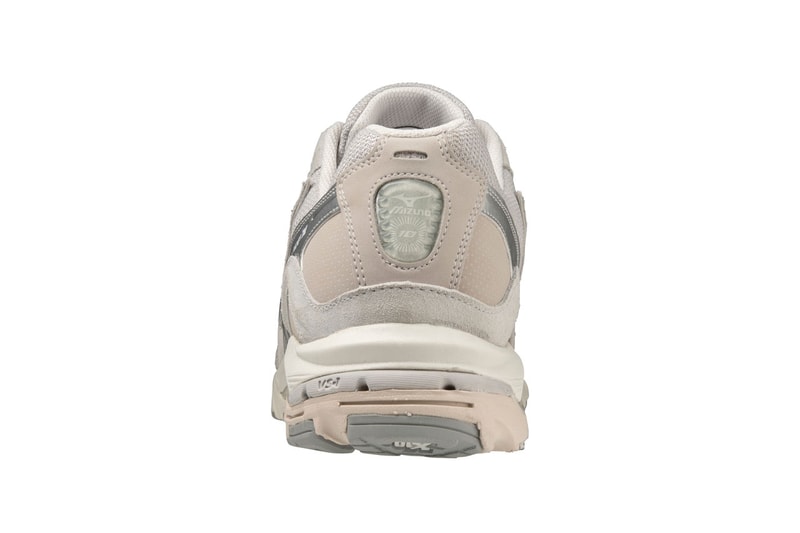 Mizuno Presents Its Wave Rider 10 Premium Pack