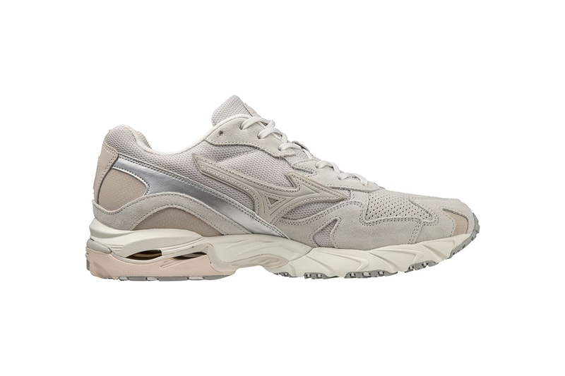 Mizuno Presents Its Wave Rider 10 Premium Pack