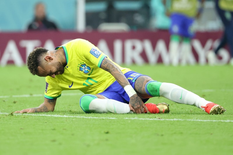 Neymar Jr. Expected To Miss Rest of World Cup Due to Ankle Injury football soccer cbf brazil espn paris saint germain tears ligament damage
