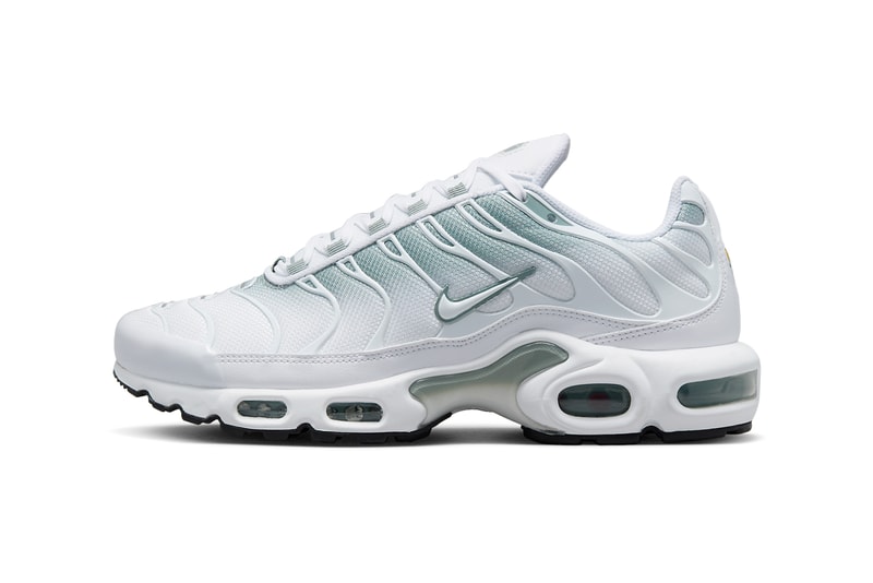 Nike Air Max Plus Green Gradient DZ3670-100 Release Info date store list buying guide photos price