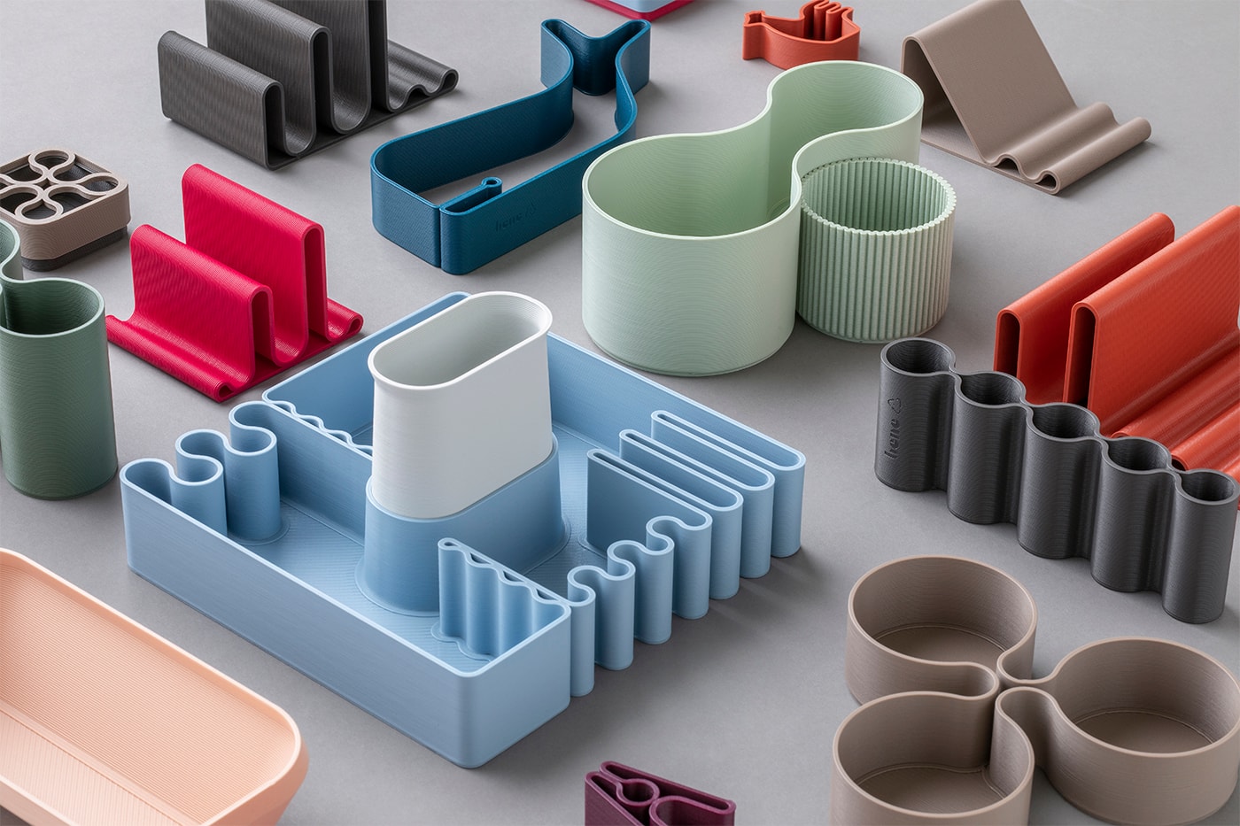 Pearson Lloyd designs desk accessories made from recycled bioplastic