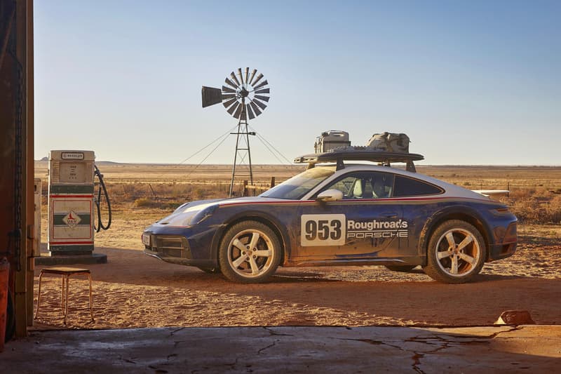 Porsche 911 Dakar Official Reveal First Look Rally Car Sportscar Los Angeles Auto Show Paris-Dakar