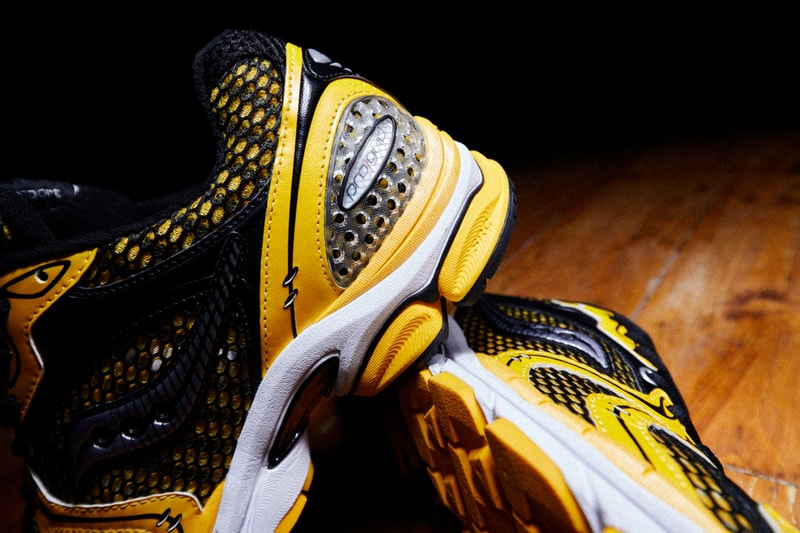 saucony originals progrid triumph 4 sneaker releases retro yellow chrome 