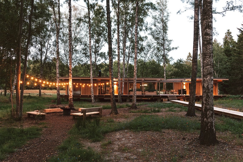 Studio He Creates Wooden Vacation Home in Middle of Swedish Forest Glade