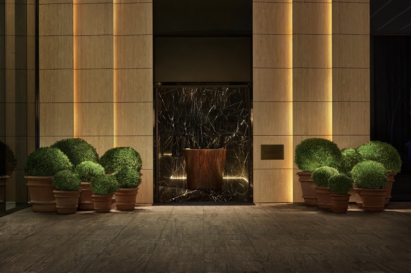 Tokyo edition hotel toranomon kengo kuma booking location price ian schrager blue room jade room gold bar lobby rooms info