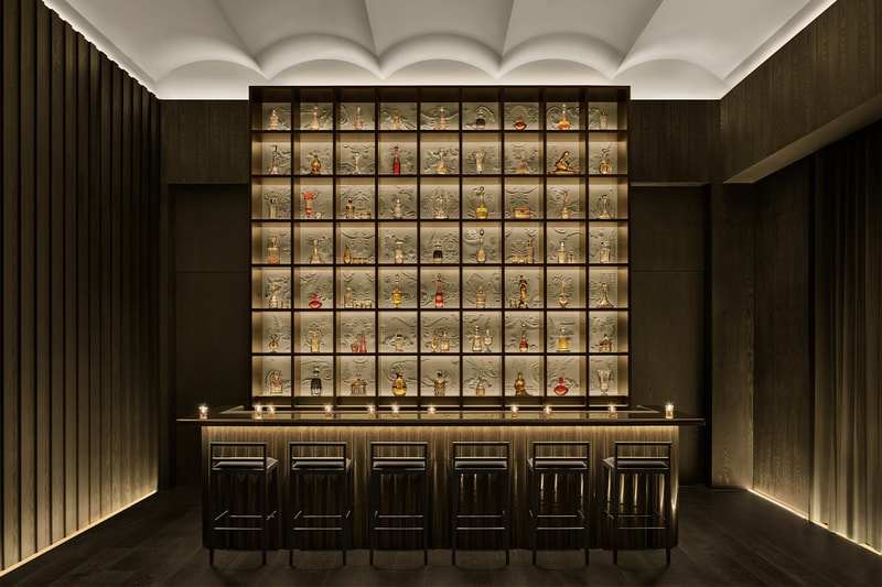 Tokyo edition hotel toranomon kengo kuma booking location price ian schrager blue room jade room gold bar lobby rooms info