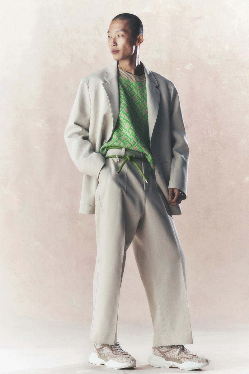 Tommy Hilfiger Spring 2023 Menswear Lookbook