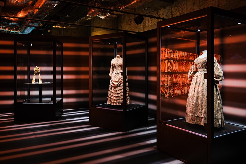 V&A Museum UK K11 for joint fashion exhibition “The Love of Couture: Artisanship in Fashion Beyond Time”