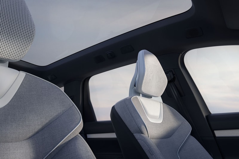 Volvo Unveils Electric 2024 EX90 SUV With 300 Miles of Range