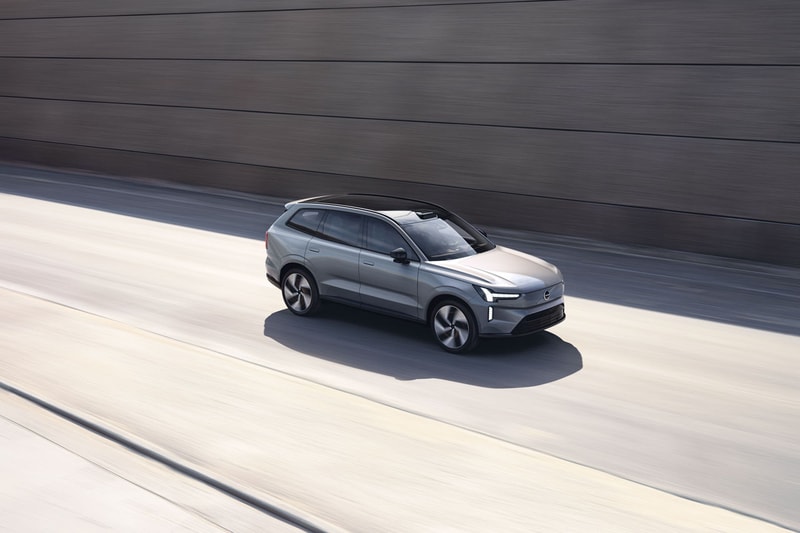 Volvo Unveils Electric 2024 EX90 SUV With 300 Miles of Range