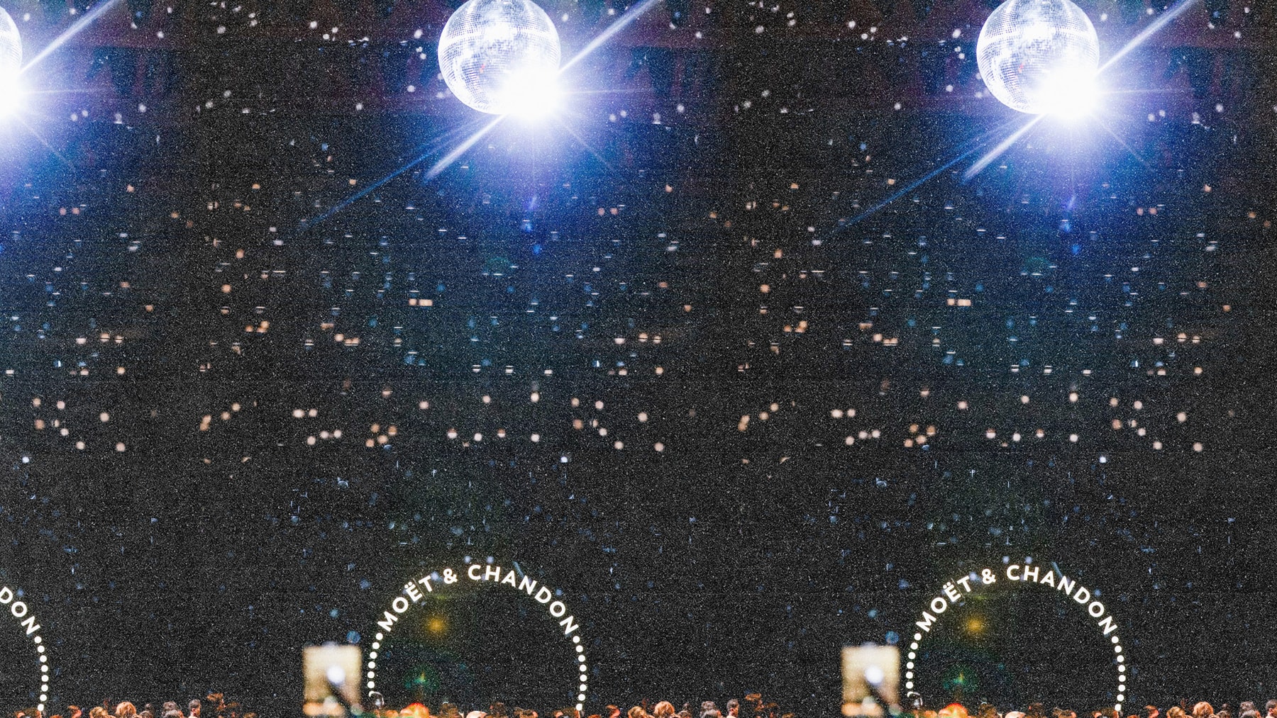 Moët & Chandon Unveils Es Devlin Sculpture with Red Carpet Holiday Celebration