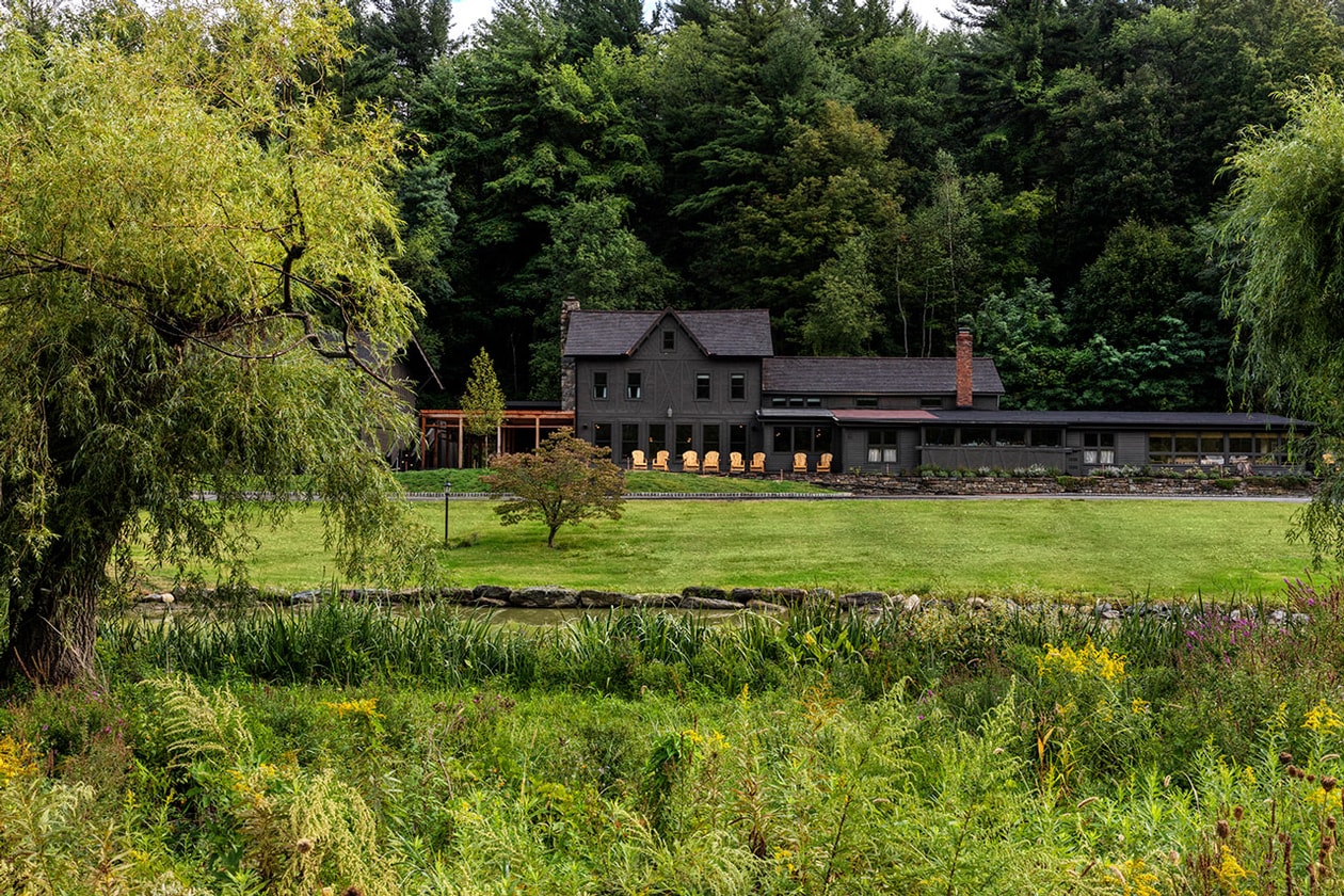 How Upstate NY Resort Design Finds the Balance Between Charm and Tranquility Design