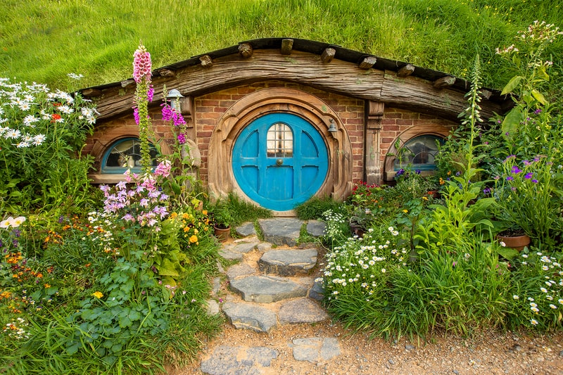 The Hobbit: An Unexpected Journey Airbnb New Zealand Waikato The Lord of the Rings Hobbiton Airbnb The Shire Hobbiton middle earth 