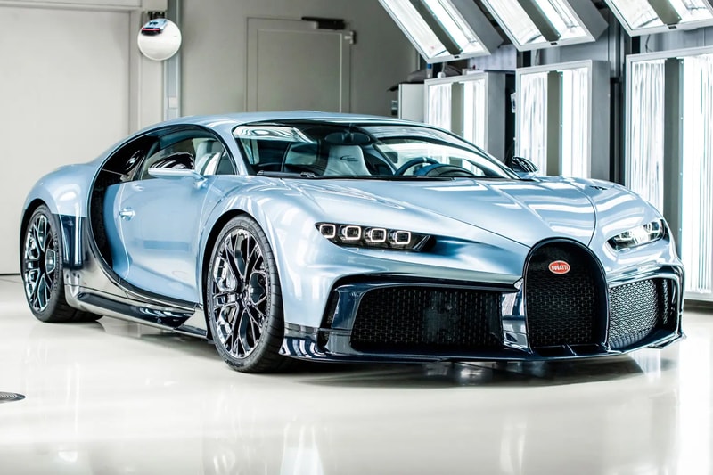 Buagatti Chiron Profilée RM Sotherby's Auction Paris February 1 2023 Car Supercar Sports Car Automotive Bugatti Pur Sport